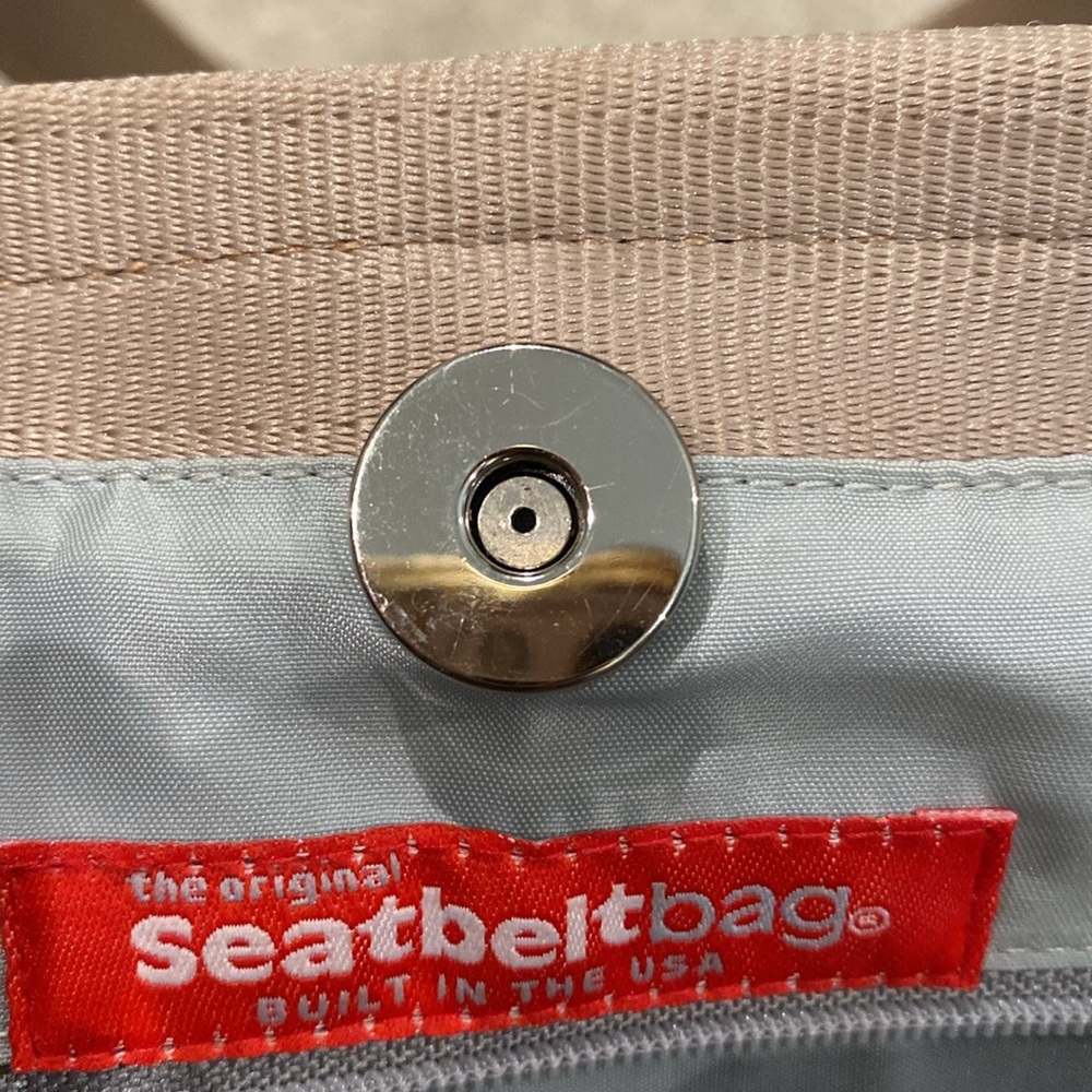 Seat Belt bag - Picture 3 of 5